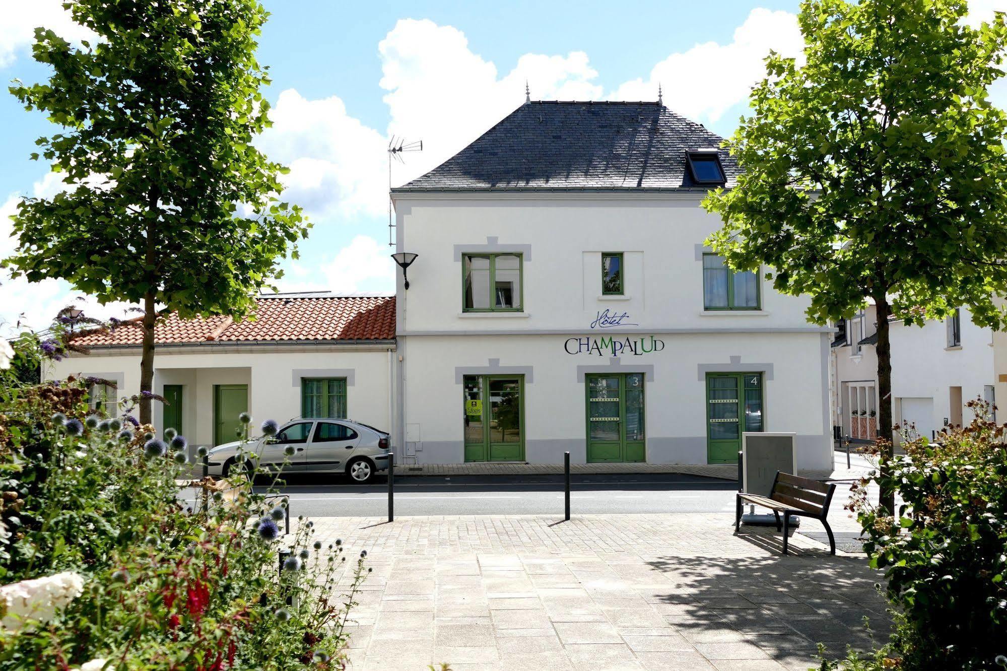 Oree-d'Anjou Logis Hotels Le Champalud Restaurant La Citadelle מראה חיצוני תמונה