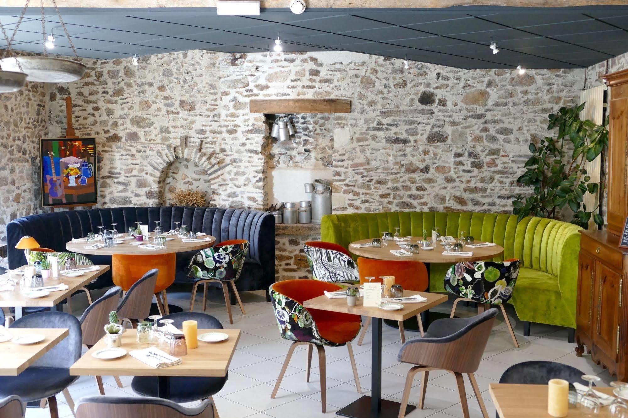 Oree-d'Anjou Logis Hotels Le Champalud Restaurant La Citadelle מראה חיצוני תמונה