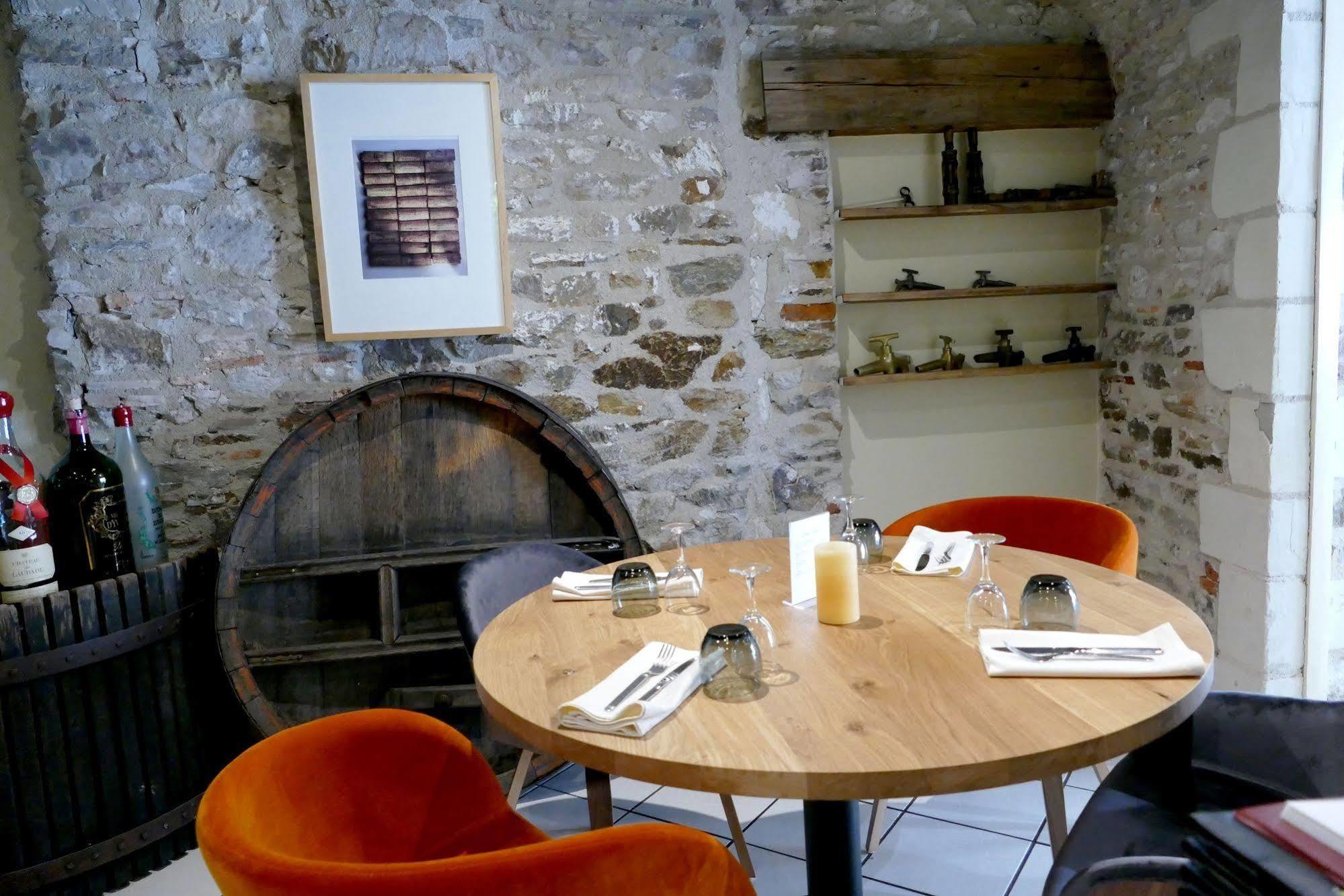 Oree-d'Anjou Logis Hotels Le Champalud Restaurant La Citadelle מראה חיצוני תמונה